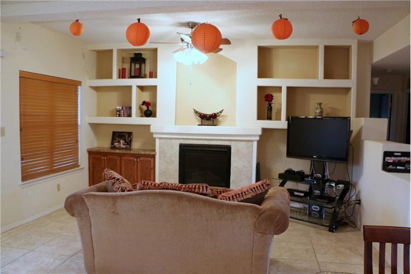 7954 Starry Night Dr - Photo 3 of 25