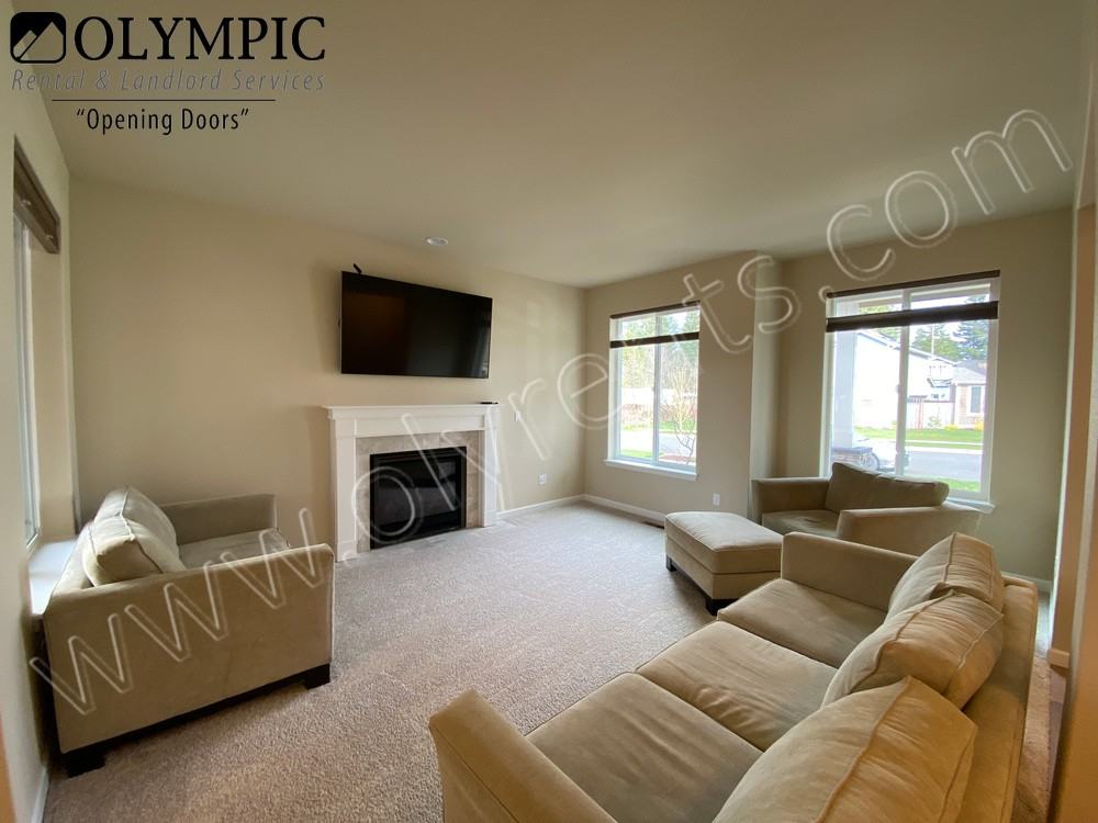 6235 Patio St Sw - Photo 2 of 19