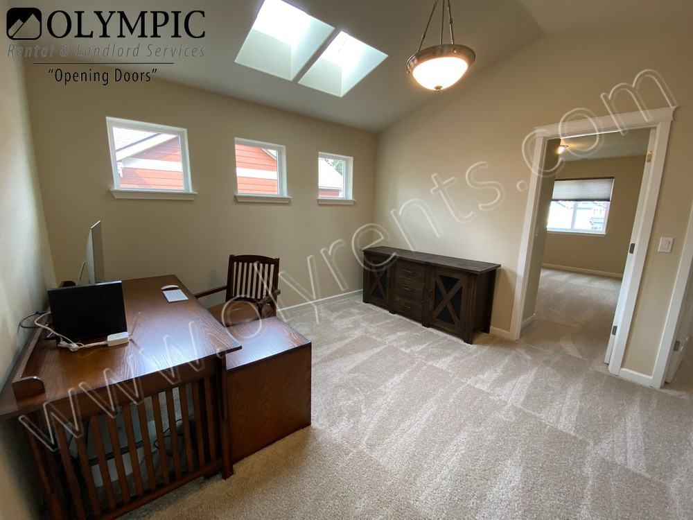 6235 Patio St Sw - Photo 7 of 19