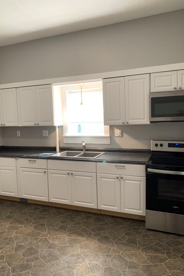 1320 Sw Mulvane St - Photo 3 of 18