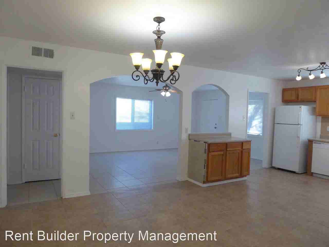 2612 Mary Ellen St Ne - Photo 3 of 22