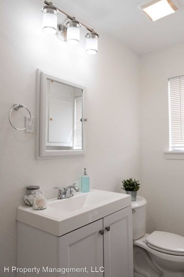 1938 Dryden Rd - Photo 3 of 44