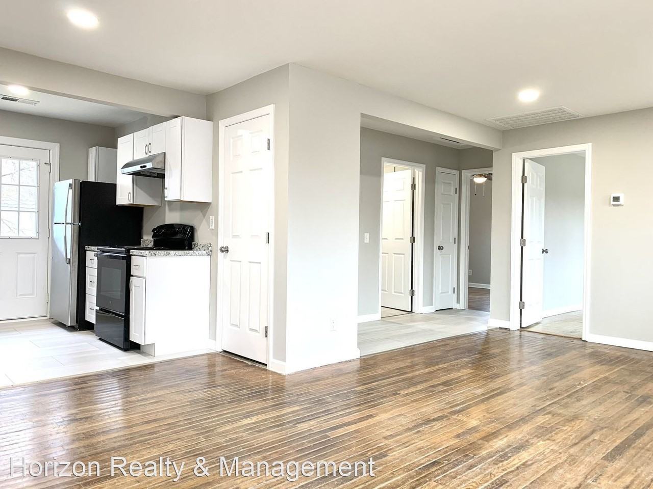 182 Sunset Ct - Photo 2 of 17