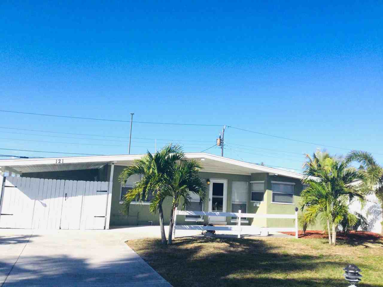 121 Ne 3rd St - Photo 2 of 24