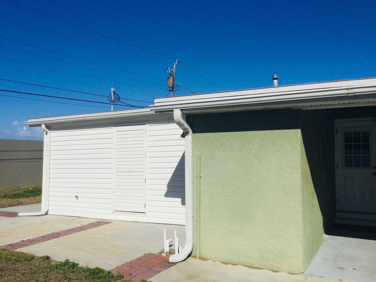 121 Ne 3rd St - Photo 3 of 24