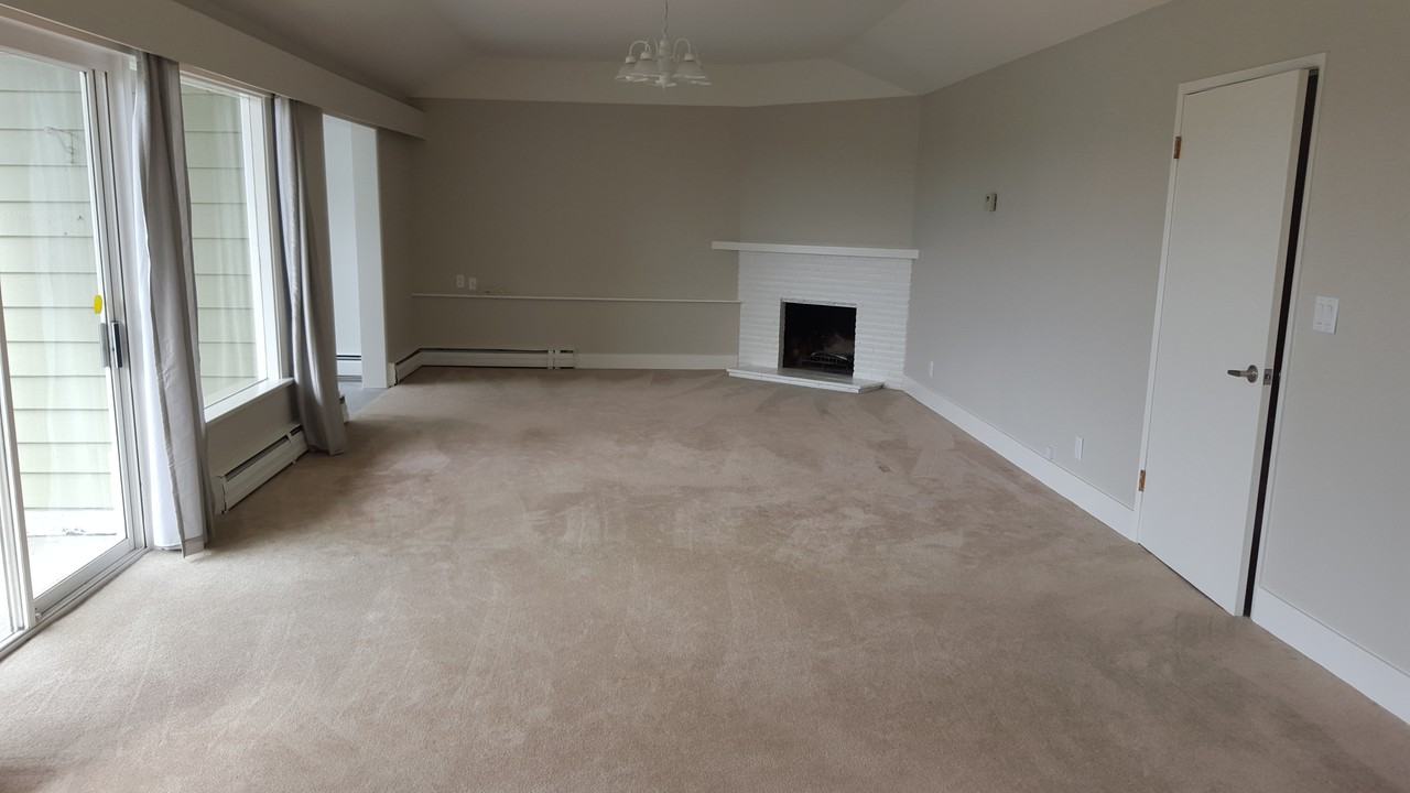 850 Esquimalt Ave - Photo 2 of 7