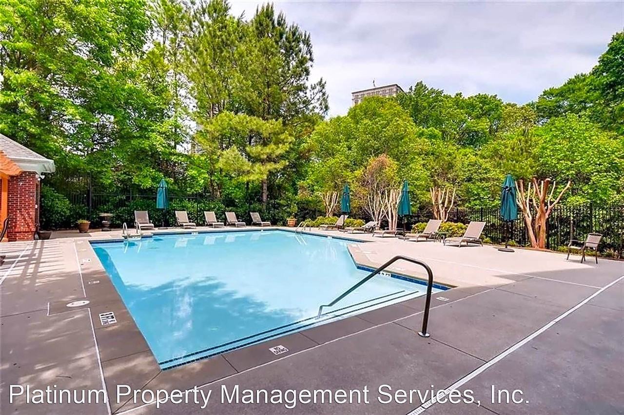 3275 Lenox Rd Ne - Photo 3 of 35