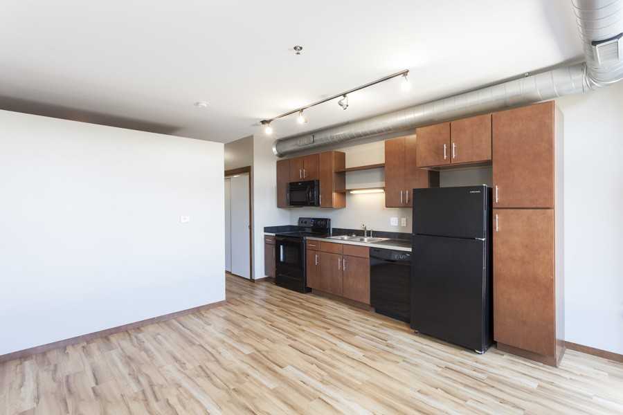 Stone Arch II - Photo 6 of 39