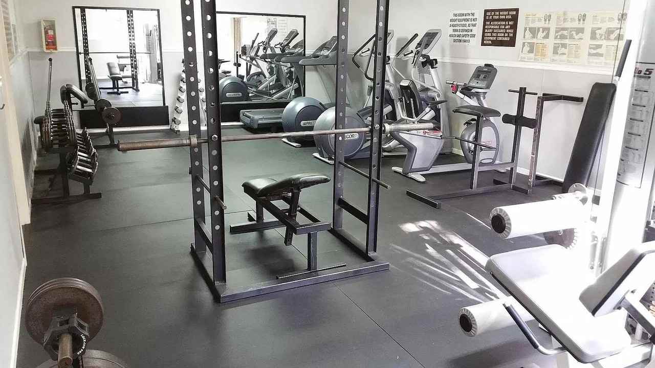 247 North Capitol Avenue - Photo 3 of 11