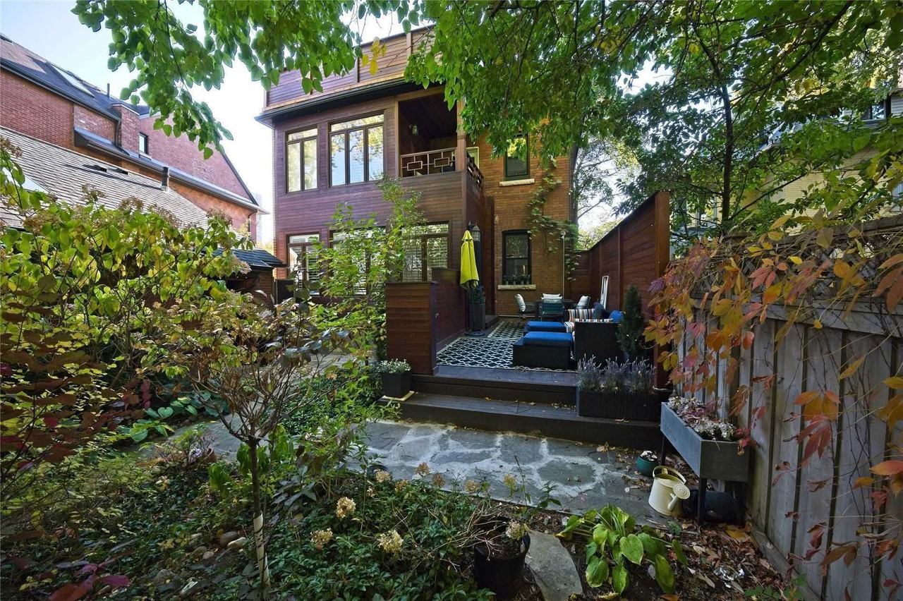 Rosedale Luxury Coach House Apartments 29 Scarth Road main, Toronto, ON M4W 2S5 Zumper