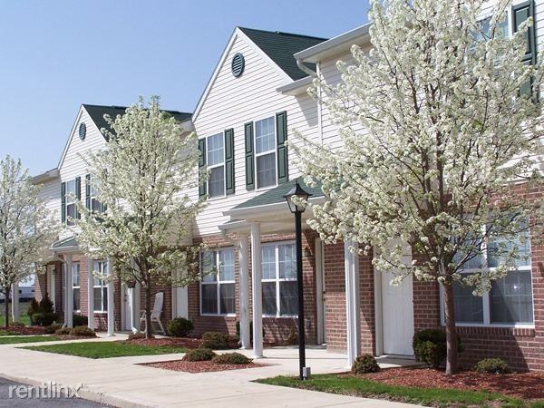 Nantucket Greene - Photo 2 of 4