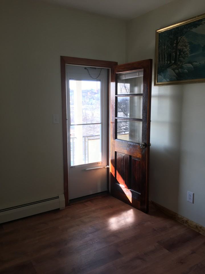 Two bed room apartment - Photo 2 of 20