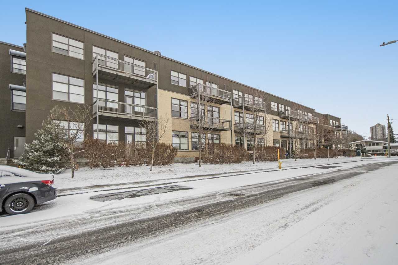 345 St Denis Street #213