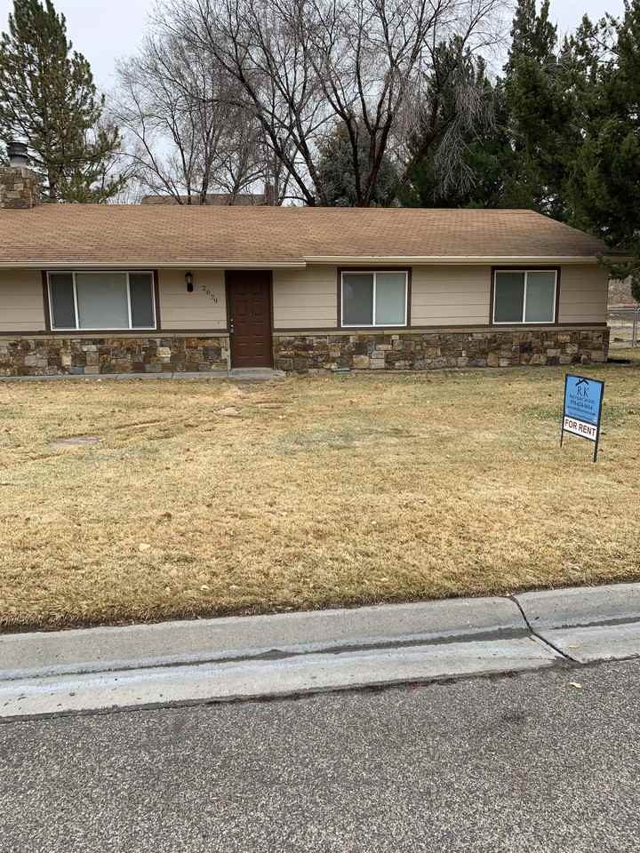 2679 Caribbean Dr #1 - Photo 3 of 20