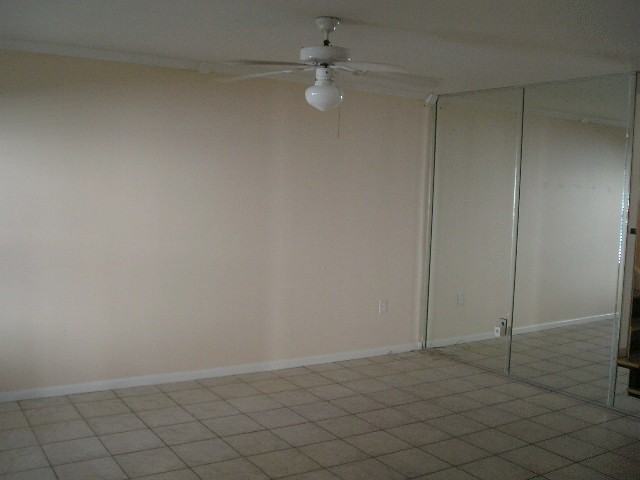 4614 W Fig St #C - Photo 3 of 8