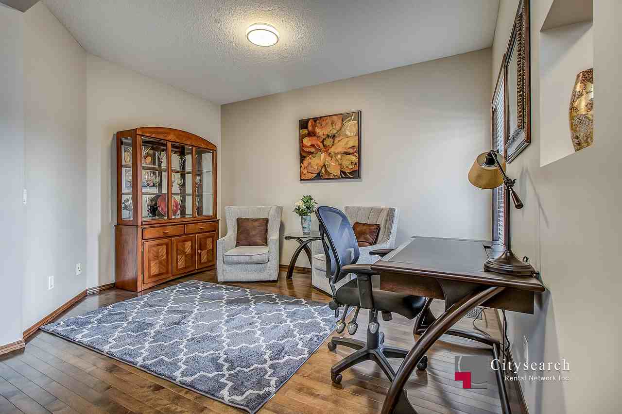 564 New Brighton Dr Se - Photo 3 of 28