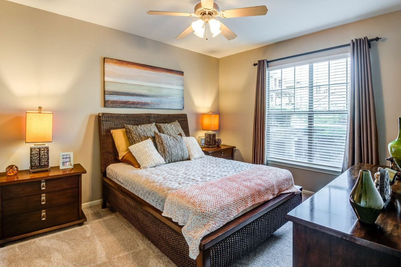 Riverside Villas - Photo 7 of 39