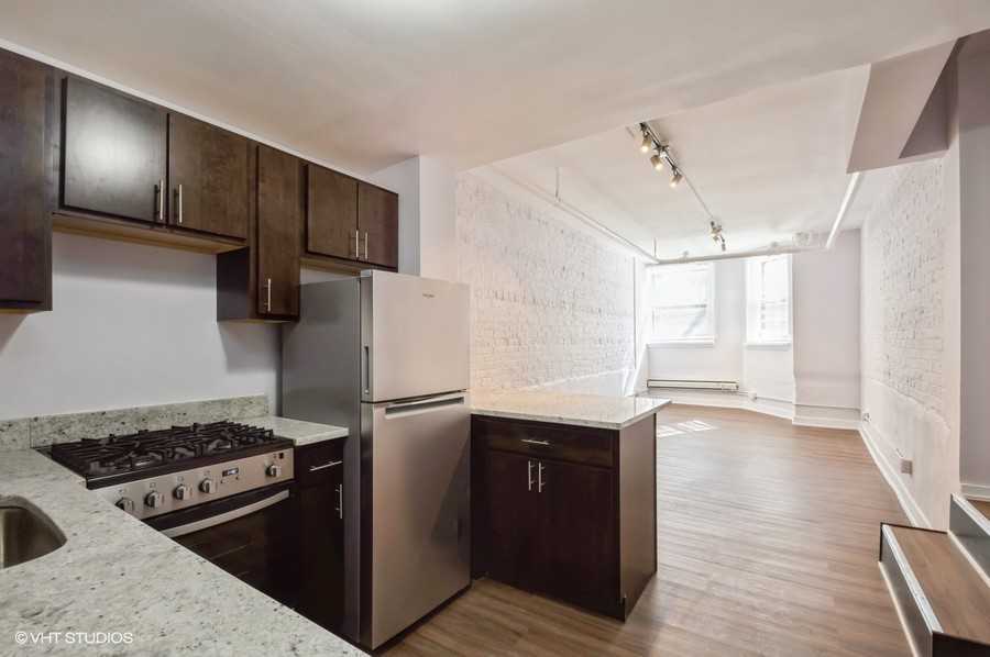 822-24 W Wrightwood / 2609-11 N Dayton - Photo 2 of 11