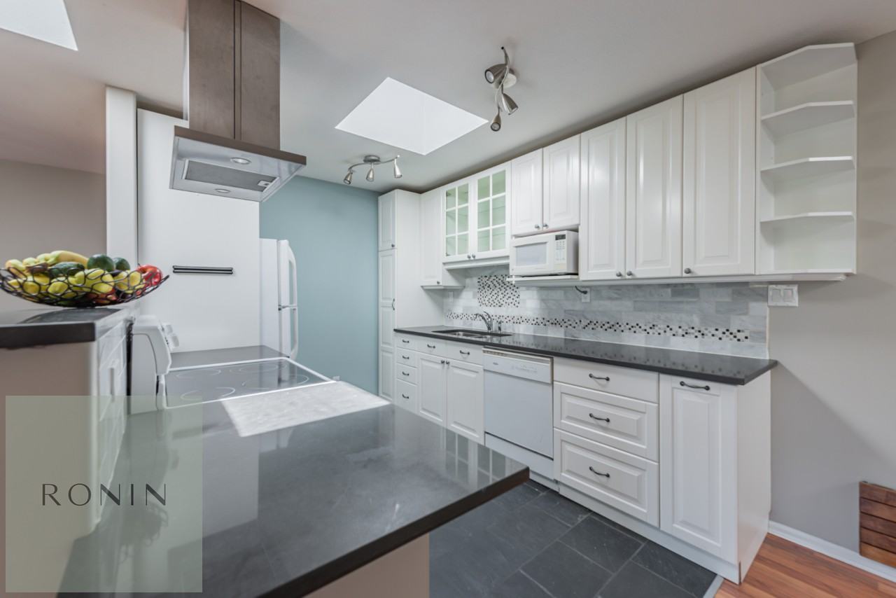 1950 East 11th Avenue #404 - Photo 7 of 17