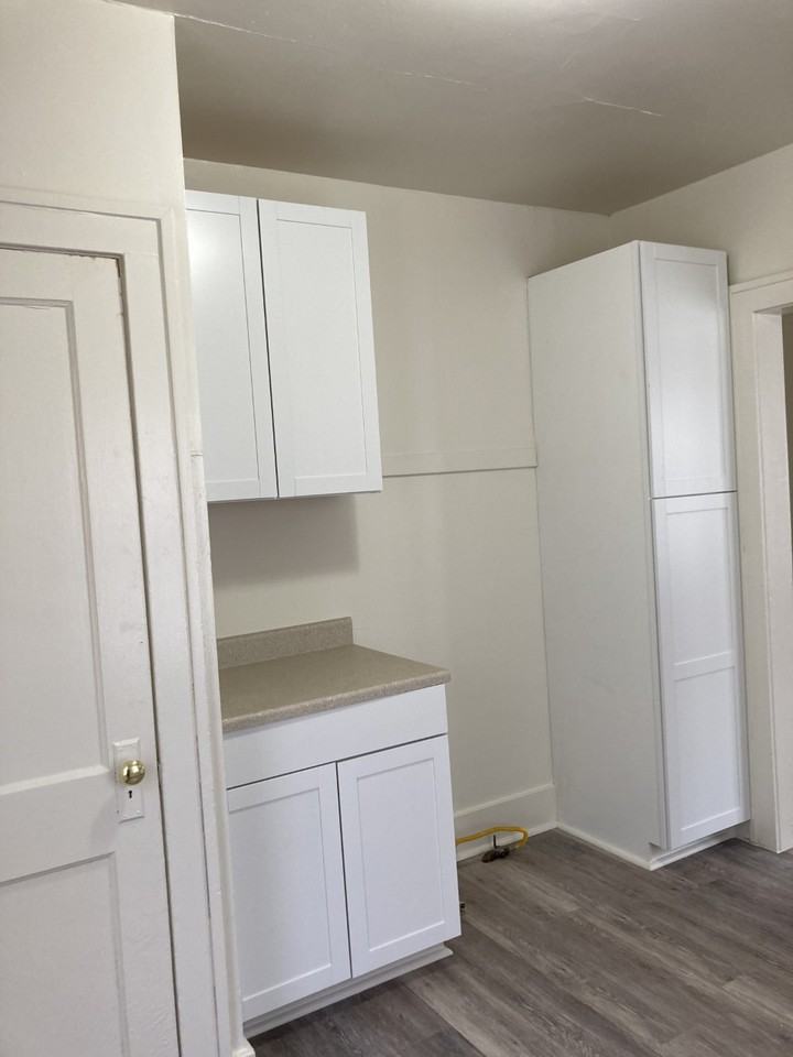 817 West Nebraska Avenue - Photo 2 of 15