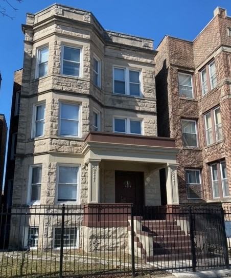 E 63rd St S St Lawrence Ave Chicago Il 3 Bedroom Apartment For Rent For 1 600 Month Zumper