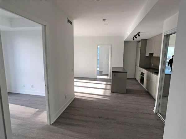 7 Grenville Street #5211