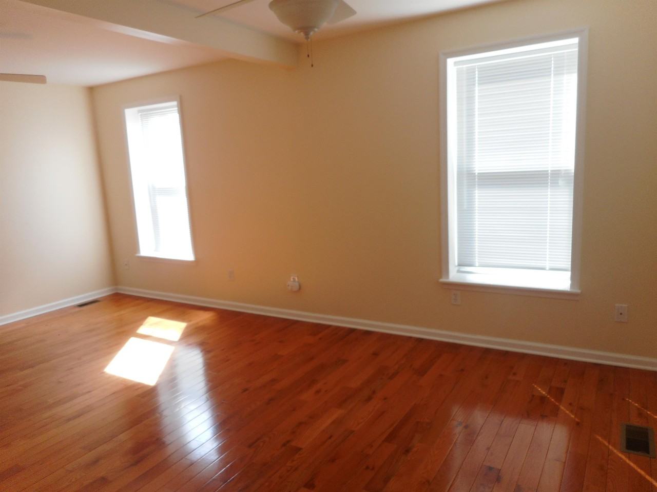 457 Lafayette St #1 - Photo 7 of 21