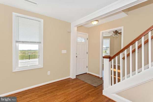 806 Frailey Rd - Photo 3 of 12