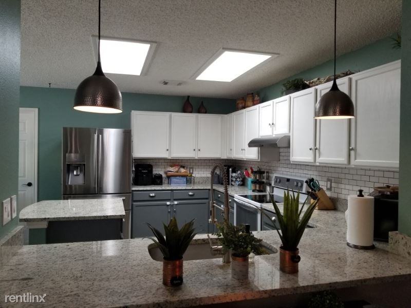 8311 Border Ridge Dr - Photo 2 of 16