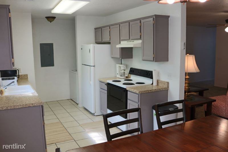2485 N Brophy Cir - Photo 3 of 12