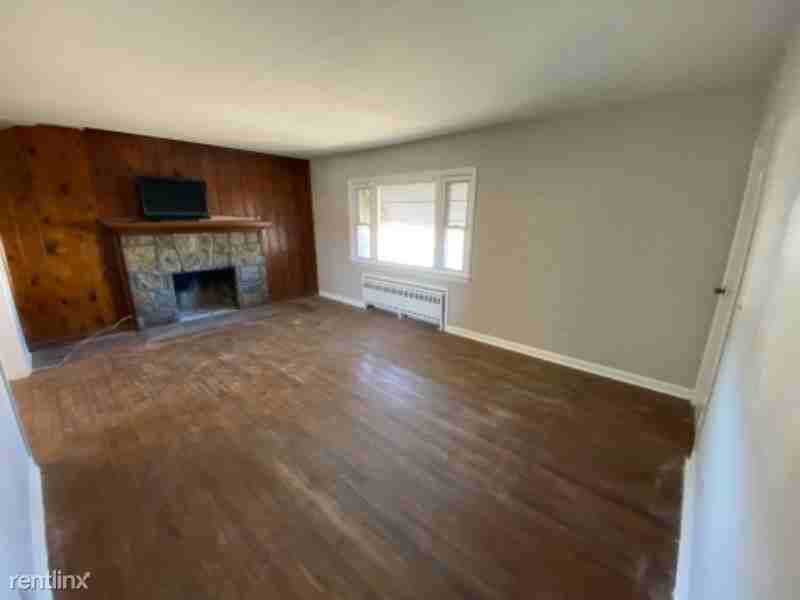 1016 1016 Valley Rd 1FL - Photo 2 of 13