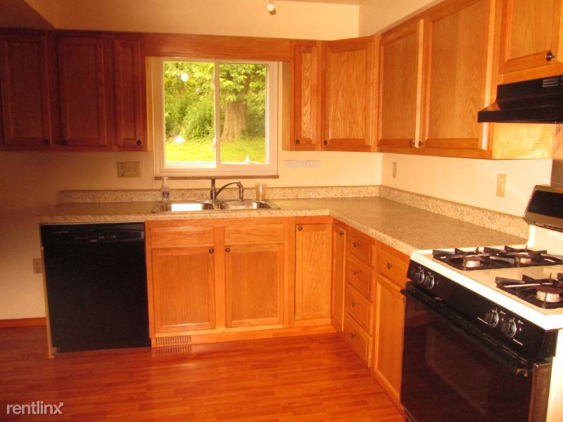 1611 Mccully Rd - Photo 2 of 16