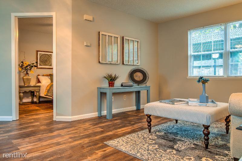 606 606 Wall St 578 - Photo 3 of 21