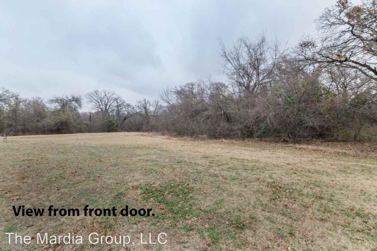 4103 Spring Meadow Ln - Photo 2 of 28