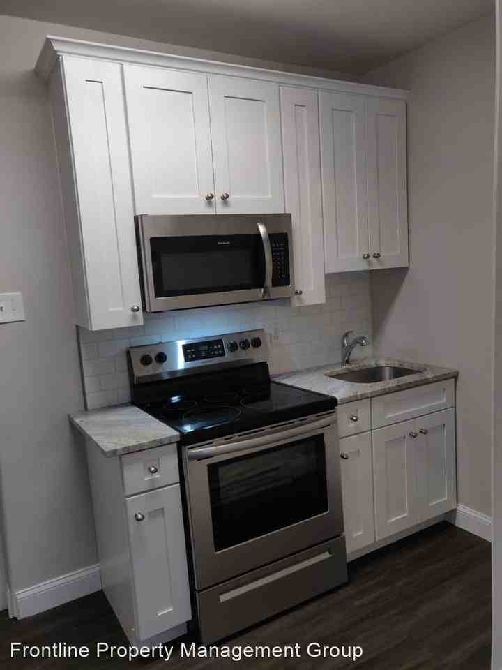 1801 Delaware Avenue - Photo 3 of 6