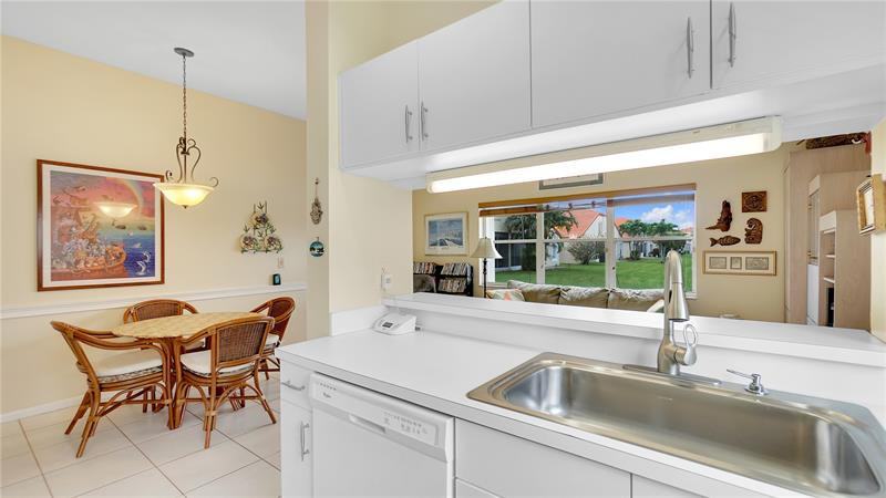 15402 Summer Lake Drive - Photo 3 of 5