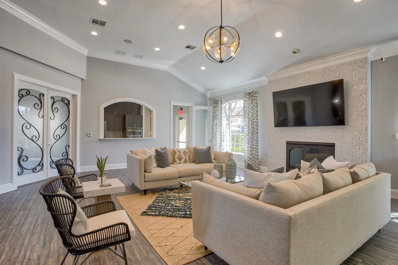 The Point At Deerfield Apartments - Photo 6 of 40