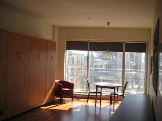 801 Rue Sherbrooke Est #309