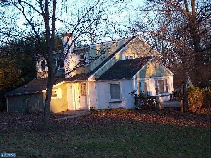 1804 Johnson Rd - Photo 2 of 16