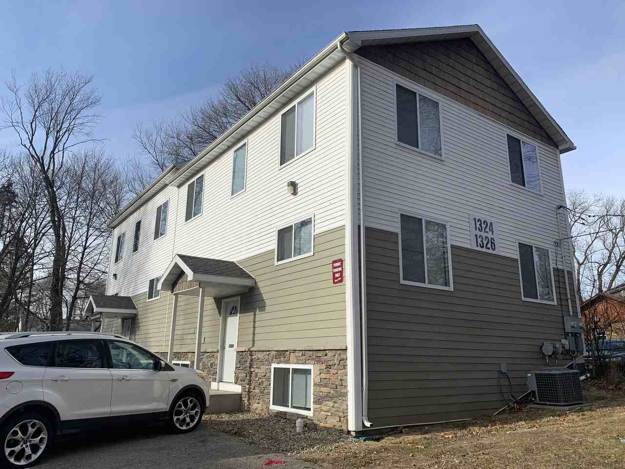 None 1328 - Photo 2 of 2