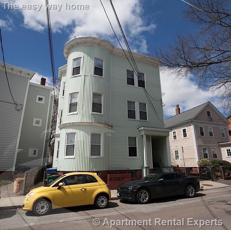 3 Kinnaird St #1 - Photo 7 of 8