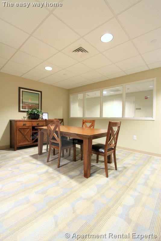 632 Massachusetts Ave #519 - Photo 7 of 29