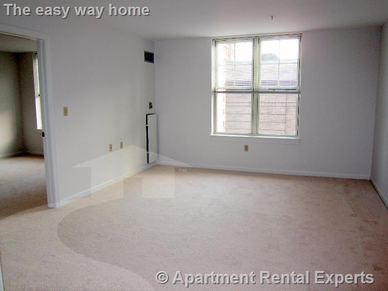 632 Massachusetts Ave #319 - Photo 3 of 13