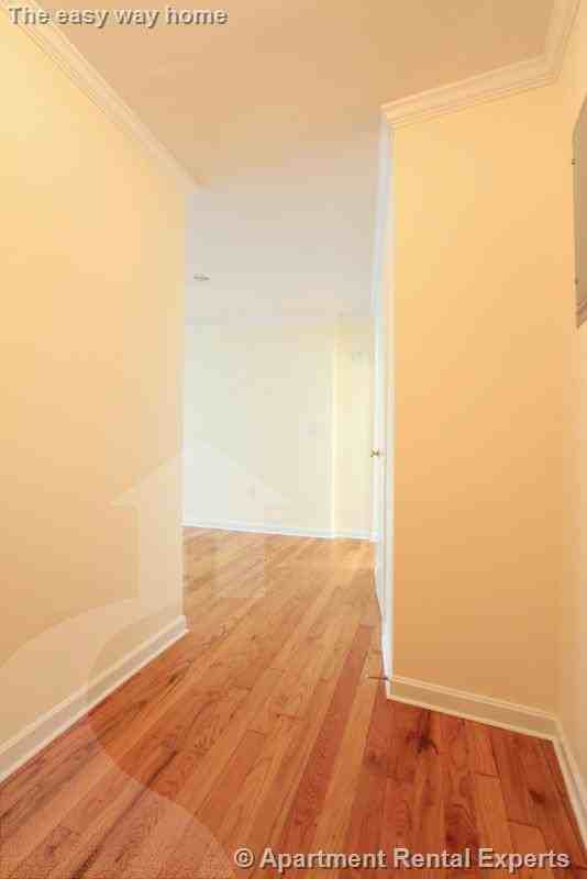 60 Brattle St #302 - Photo 6 of 20