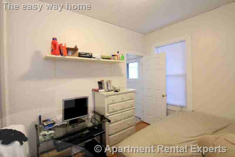 32 Chatham St #4 - Photo 5 of 17