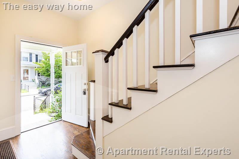 71 Orchard St - Photo 3 of 22