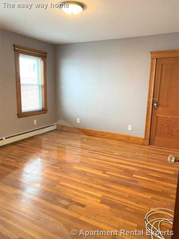 167 Harvard St #2 - Photo 4 of 12
