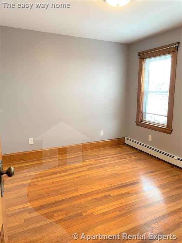 167 Harvard St #2 - Photo 5 of 12