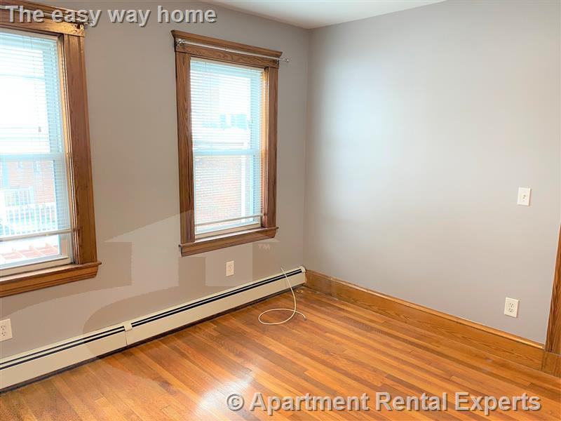 167 Harvard St #2 - Photo 6 of 12