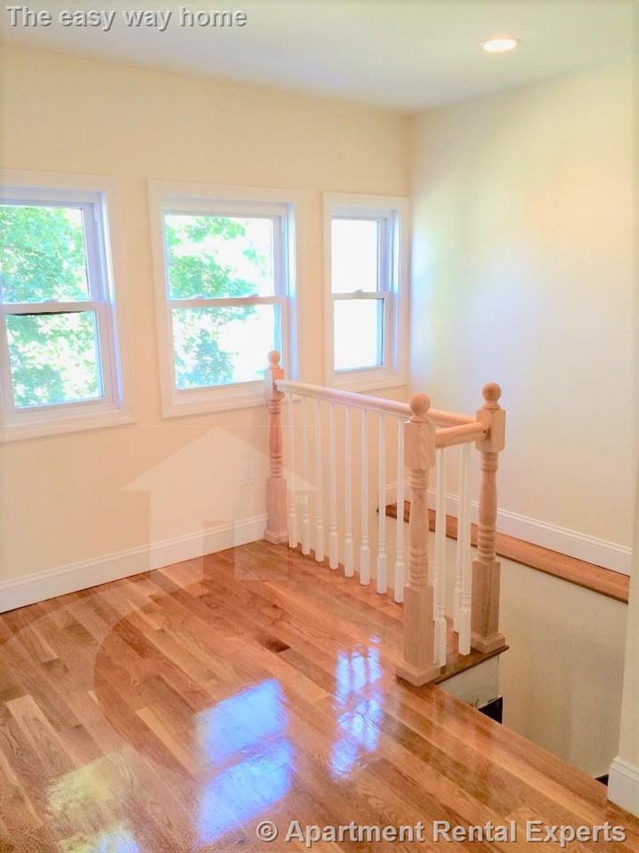 15 Taylor St - Photo 3 of 15